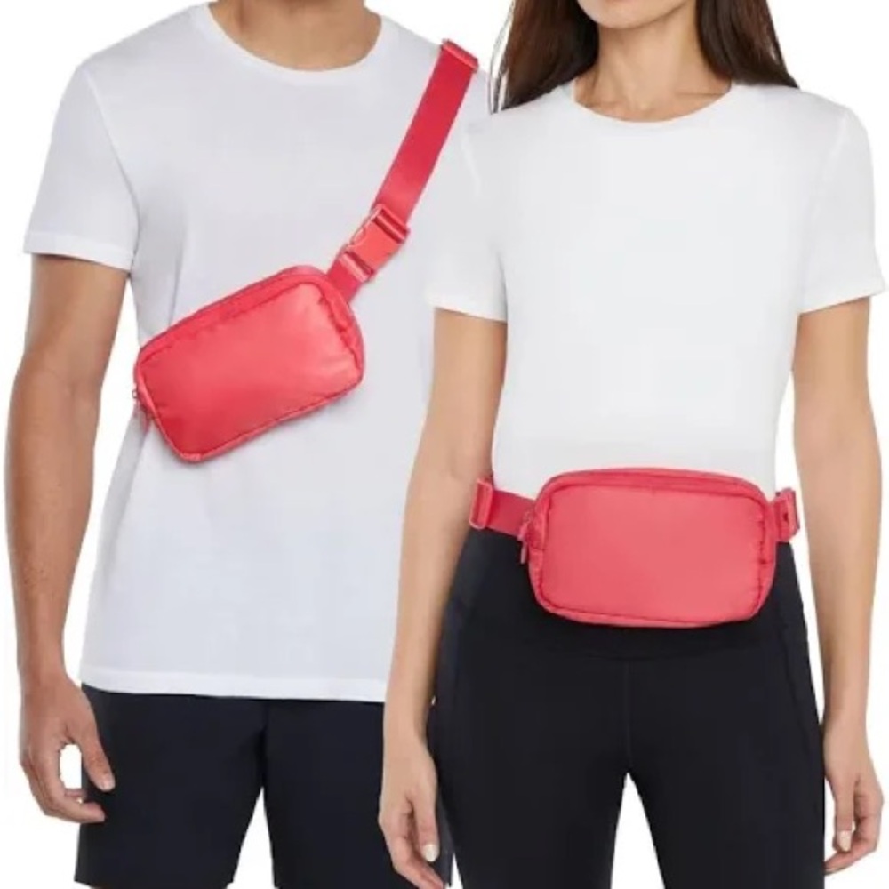 NWT GapFit 100% Recycled Belt Bag